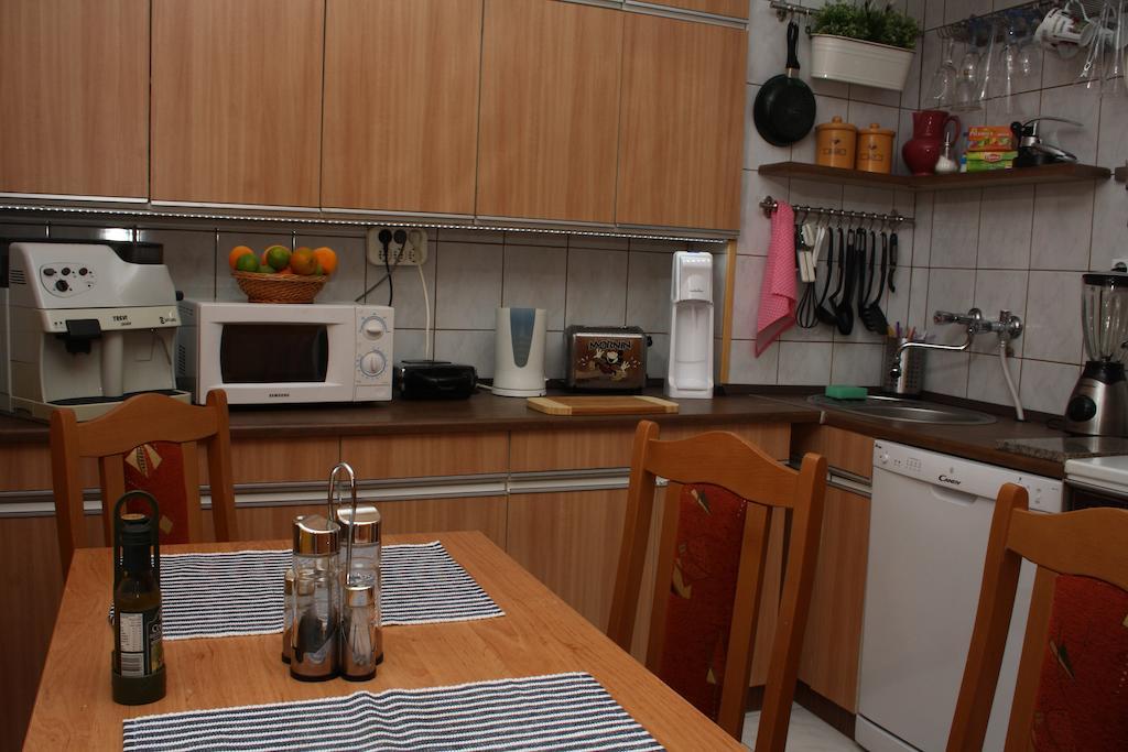 Highland Apartment بودابست الغرفة الصورة
